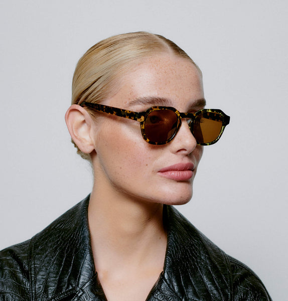 ZAN – BLACK / YELLOW TRANSPARENT