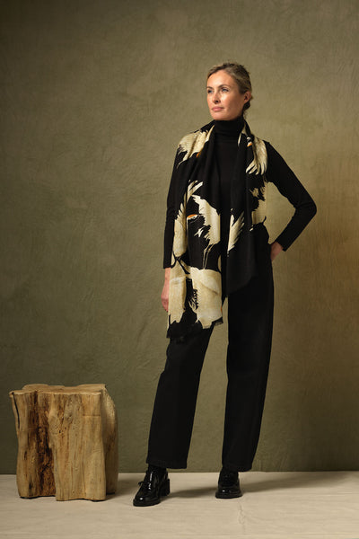 Stork Black Wool Scarf