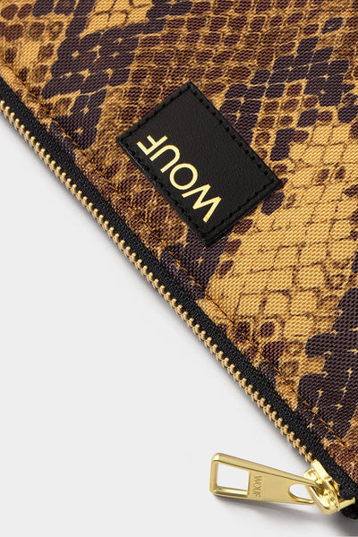 Boa Pouch