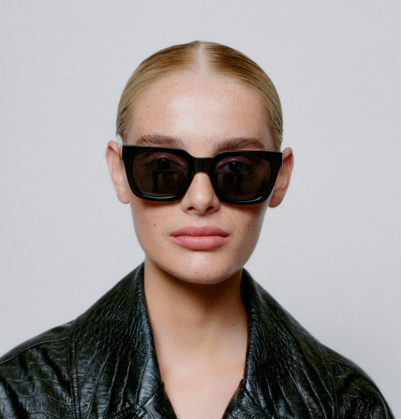 NANCY – BLACK